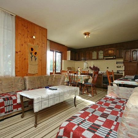 Apartments By The Sea Zivogosce - Mala Duba, Makarska - 2603 Igrane Pokoj fotografie